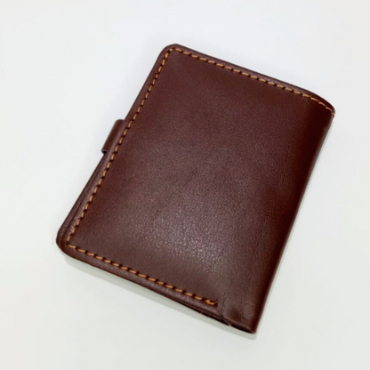 Classic Black Pocket Wallet for Men Slim, Secure & Stylish Card Holder with Snap Closure