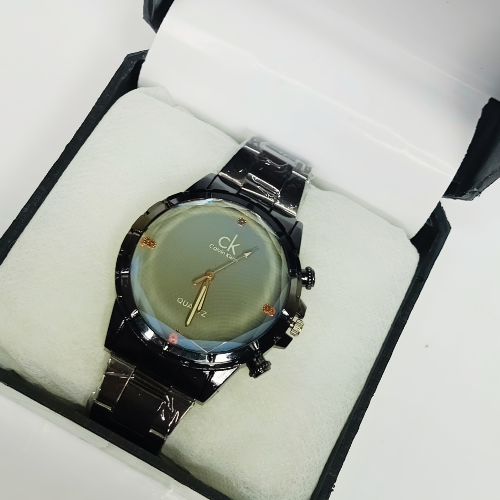 Stylish Watch for Men Elegant Stainless Steel Strap