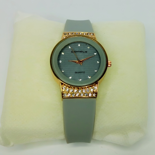 Stylish Watch for Women Fashionable Crystal-Accent Strap Watch